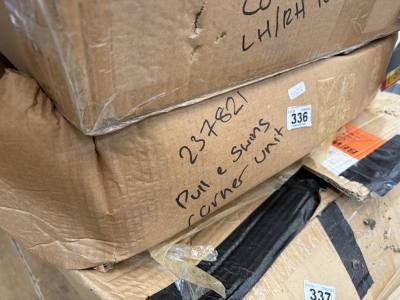 PULL AND SWING CORNER UNIT