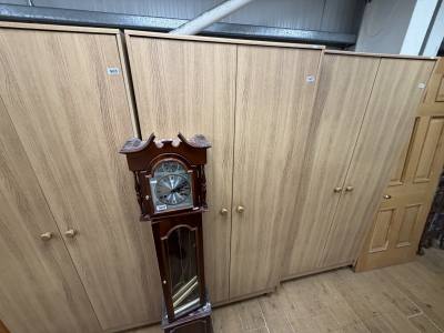 LAMINATE WARDROBE