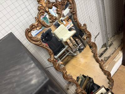 WALL MIRROR + BAG OF PICTURES