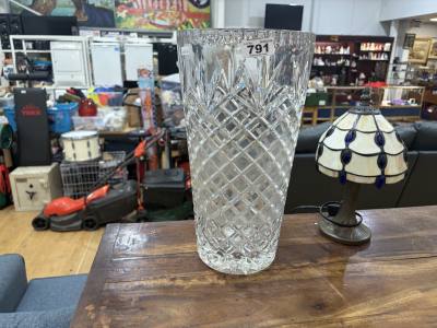LARGE CRYSTAL VASE