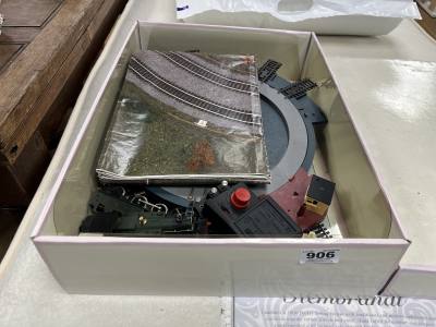 BOXED TRAIN SET