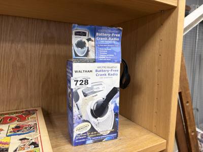 WALTHAM CRANK RADIO