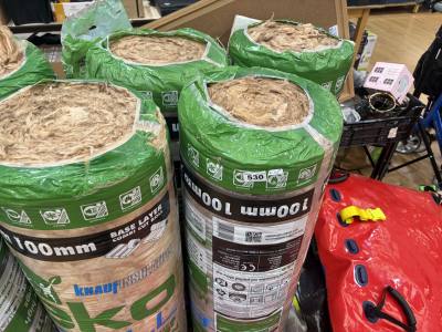 4 X ROLLS OF INSULATION