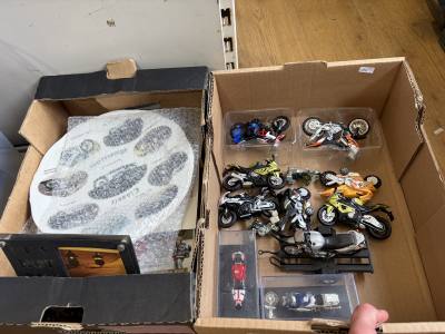 COLLECTORS MOTORBIKE FIGURES + BOX