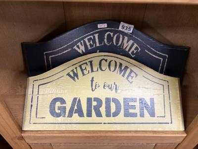 2 X WOODEN BAR SIGNS