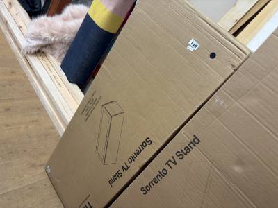SORRENTO TV STAND