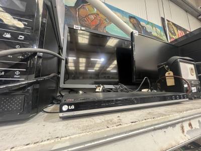 28" LG SMART TV + REM + DVD PLAYER