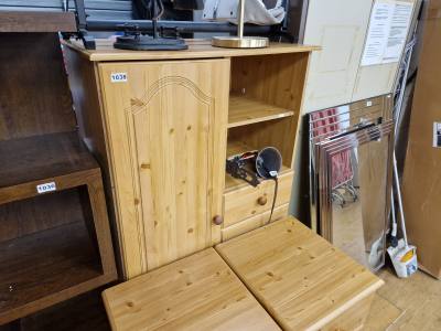 SINGLE DOOR WARDROBE