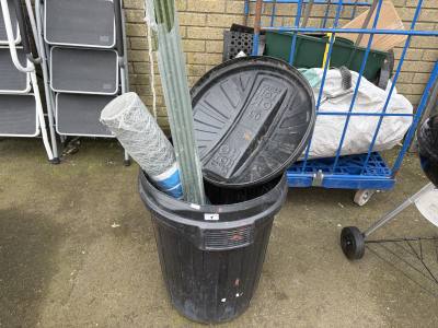 GARDEN BIN + CONTENTS