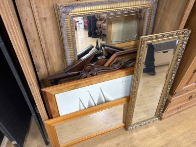 LOT OF PICTURES + MIRRORS