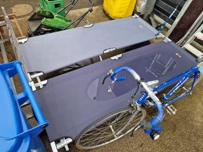 2 X CAMP BEDS