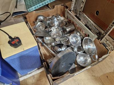 BOX OF SAUCE BOATS + TEAPOTS ETC
