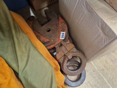2 X STEEL PLATE LIFTING CLAMPS