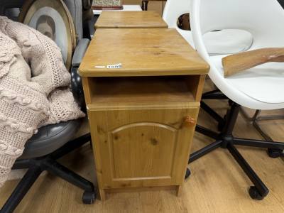PAIR OF BEDSIDES