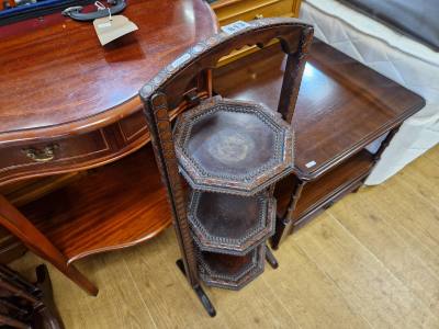 CARVED CAKE STAND