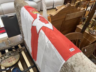 FLAG POLE + FLAG
