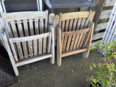 2 X WOODEN SUN LOUNGERS