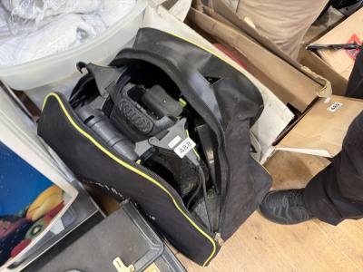 BATTERY GOLF TROLLEY + CHARGER