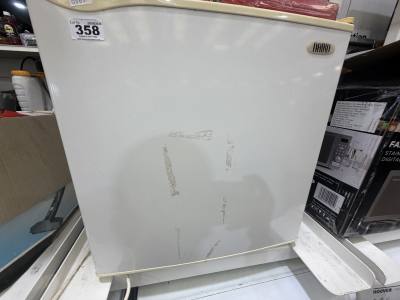 NAIKO COUNTER TOP FRIDGE