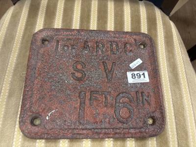 CAST SIGN