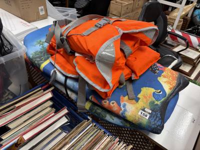 2 X BOOGIE BOARDS + LIFE JACKETS