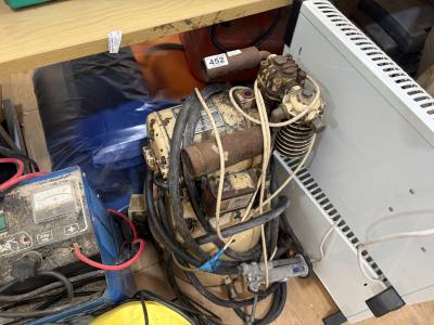 ELECTRIC AIR COMPRESSOR