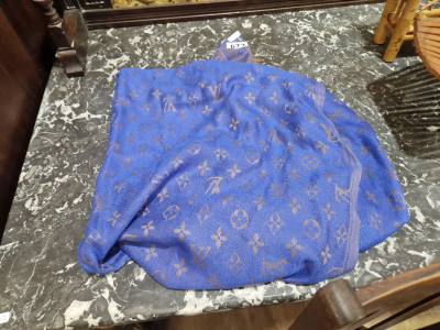 LOUIS VUITTON SCARF