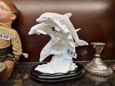 BROOKS + BENTLEY DANCE OF DOLPHINS