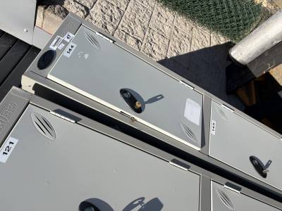 2 X 3 DOOR LOCKERS + KEYS