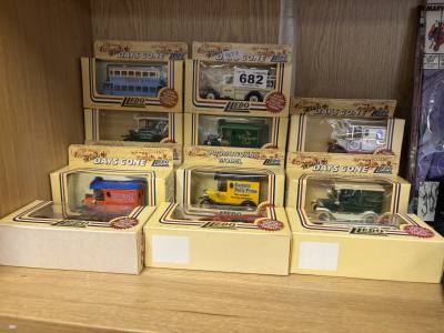 LOT OF COLLECTORS CARS