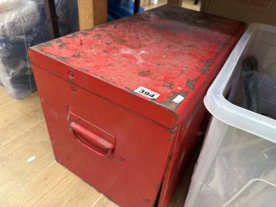 METAL TOOL BOX + CONTENTS