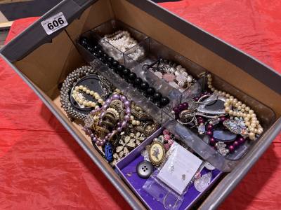 BOX OF DRESS JEWELLERY
