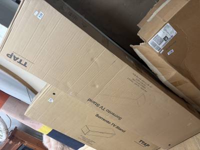SORRENTO TV STAND