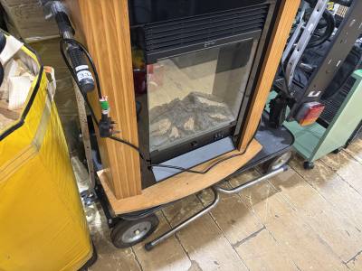 WHEELED TROLLEY