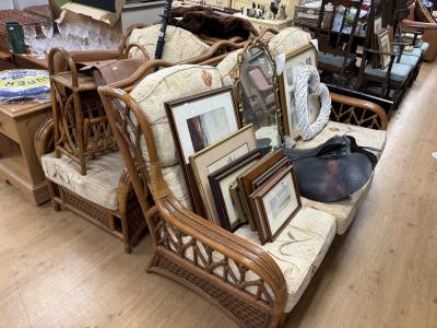 3+1+1 CONSERVATORY SUITE + MAGAZINE RACK