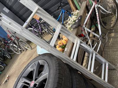 2 TIER LADDERS