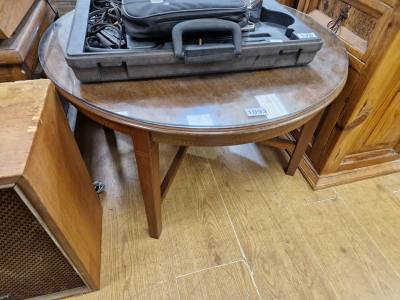 ROUND COFFEE TABLE