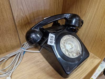 VINTAGE PHONE