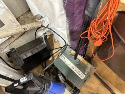 ELECTRIC LAWN RAKE