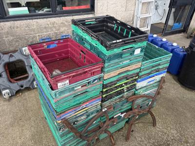 LOT OF CRATES