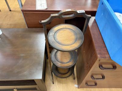 FOLDING CAKE STAND