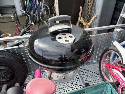 CHARCOAL WEBER BBQ