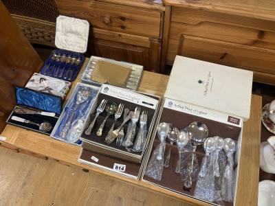 LOT OF SILVER PLATE KINGS PATTERN CUTLERY ETC