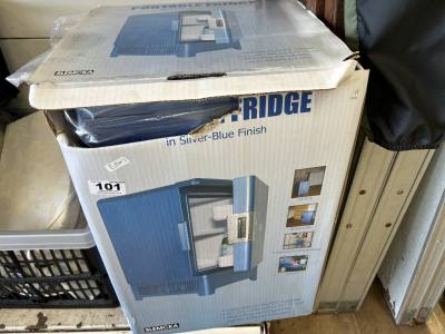 SLEMCKA PORTABLE FRIDGE