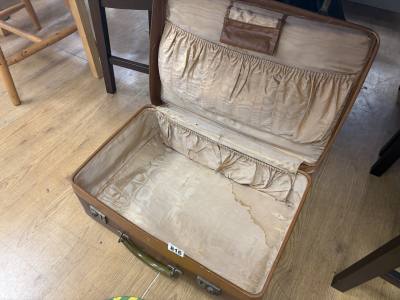 ANTLER LEATHER CASE