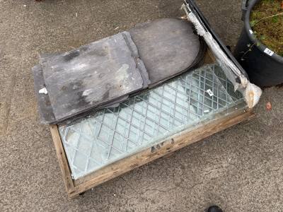 LOT OF SLATES + WINDOWS