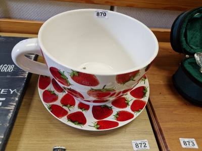 NOVELTY CUP + SAUCER