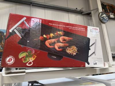 NEW TABLE SERVICE GRILL