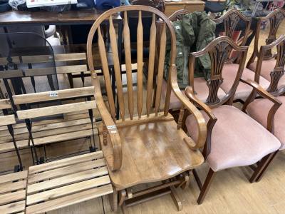 ROCKING CHAIR