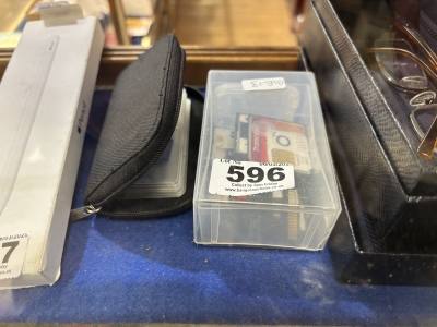 LOT OF SD CARDS